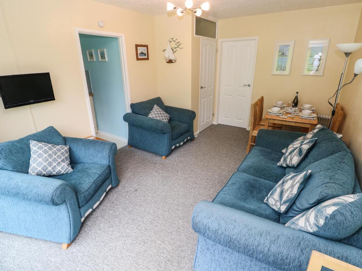 Number 6 Oxwich Leisure Park Villa Swansea Buitenkant foto