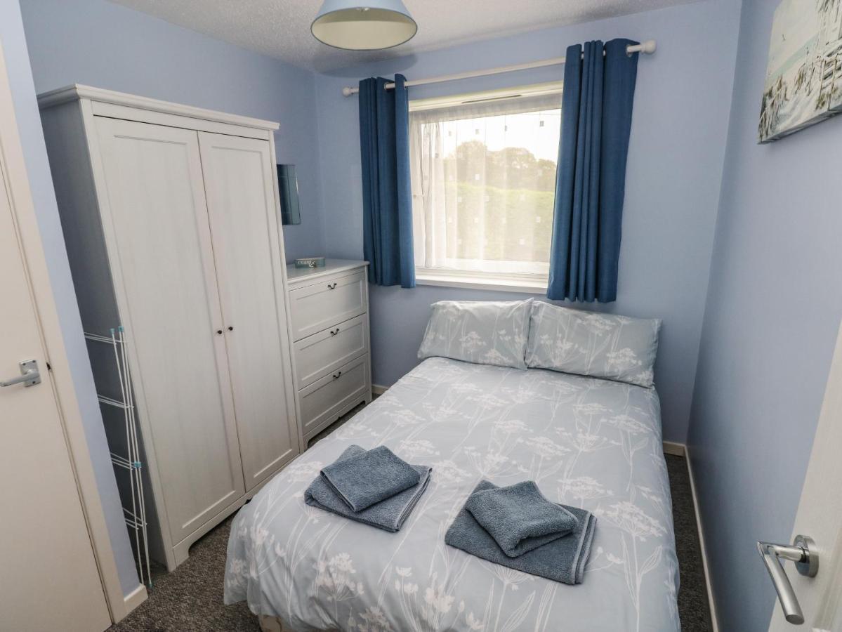 Number 6 Oxwich Leisure Park Villa Swansea Buitenkant foto